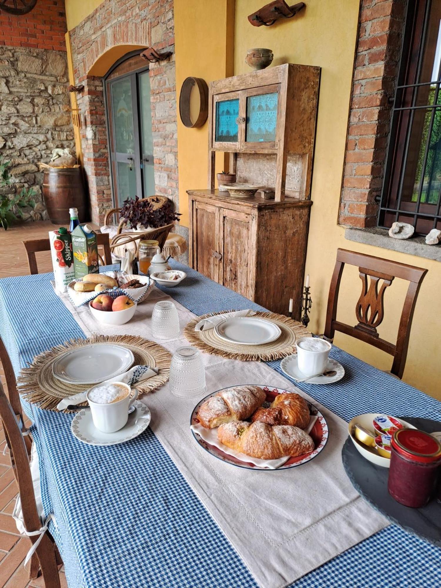 B&B Al Castello Casale Litta Luaran gambar