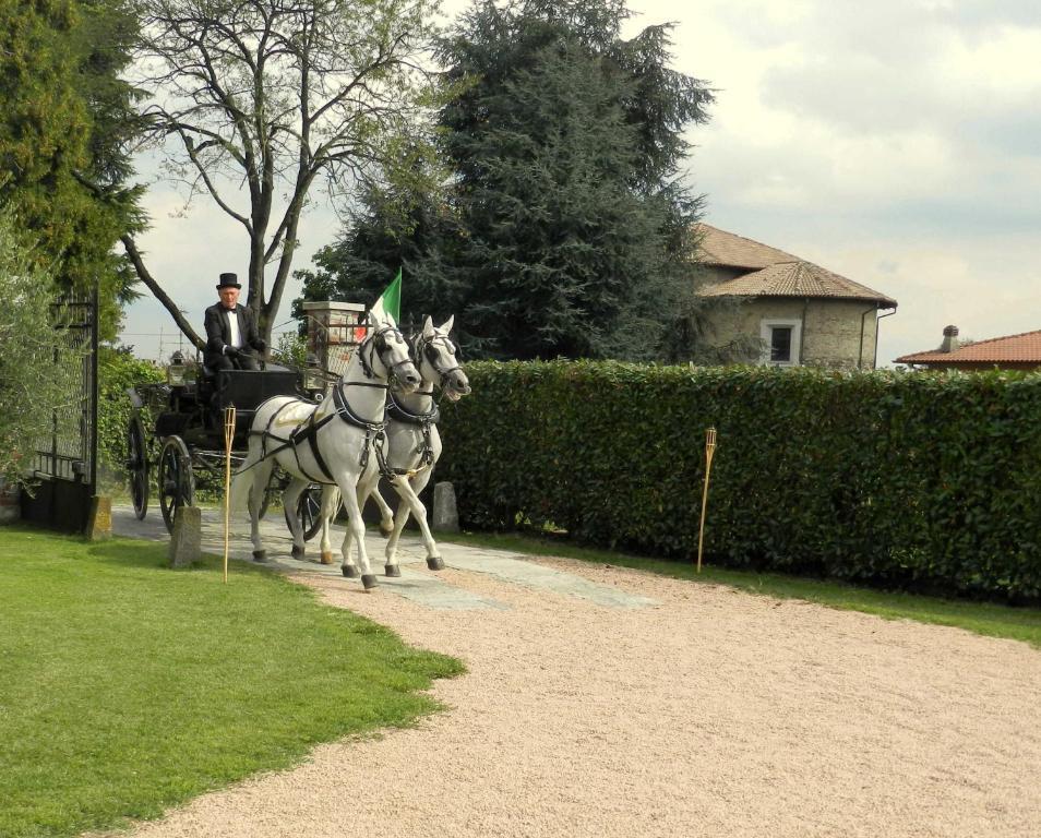 B&B Al Castello Casale Litta Luaran gambar