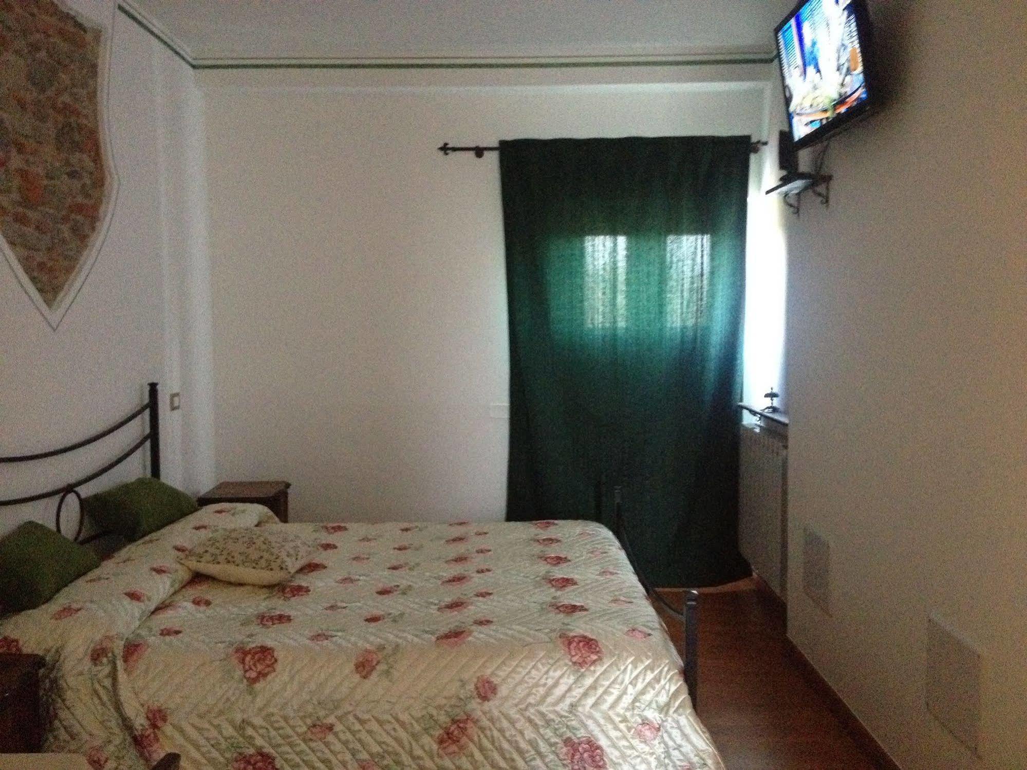 B&B Al Castello Casale Litta Luaran gambar